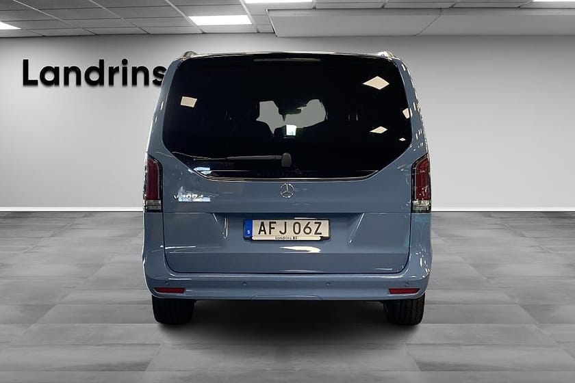 Bild 5 av Mercedes-Benz V 300d 3.1t 9G-Tronic / Exclusive Minne Burmester / DEMOBIL