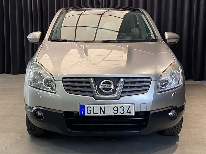 Bild 4 av Nissan Qashqai 2.0 4x4 Tekna Glastak skinn