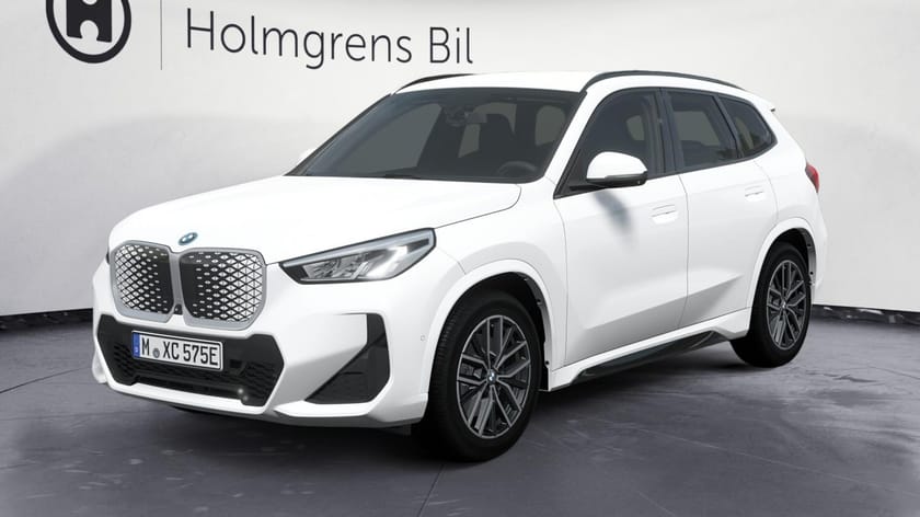 Bild 1 av BMW iX1 eDrive20 M Sport Active Ed Drag