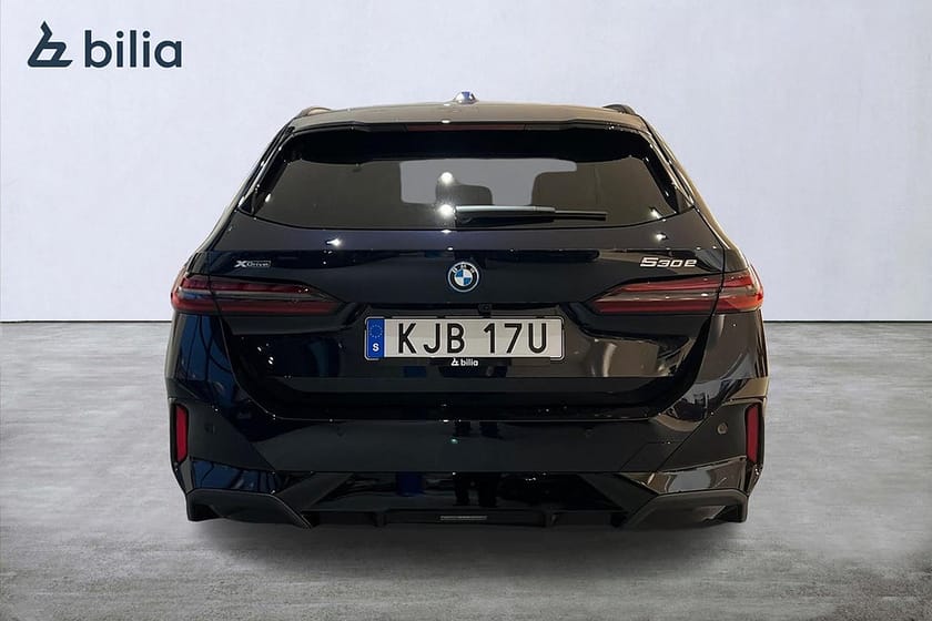 Bild 4 av BMW 530e xDrive Touring M-sport Pro | Business | Innovation | Drag | 20"