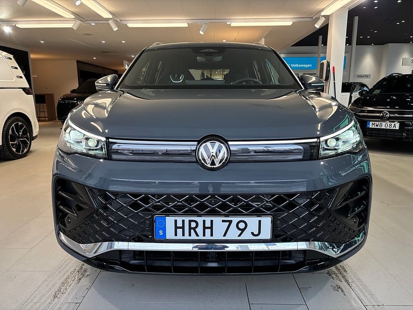 Bild 2 av Volkswagen Tiguan eHybrid R-Line-Edition SNABB LEV 4395kr/mån