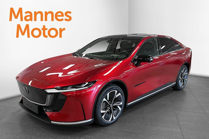 Bild 1 av Mazda 6e Standard Range Takumi