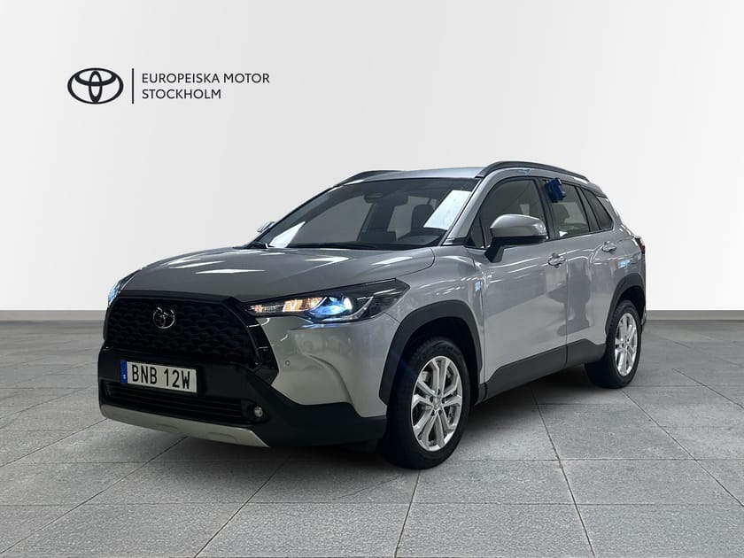 Bild 1 av Toyota Corolla Cross Hybrid AWD-i 2,0 ACTIVE PLUS V-HJUL