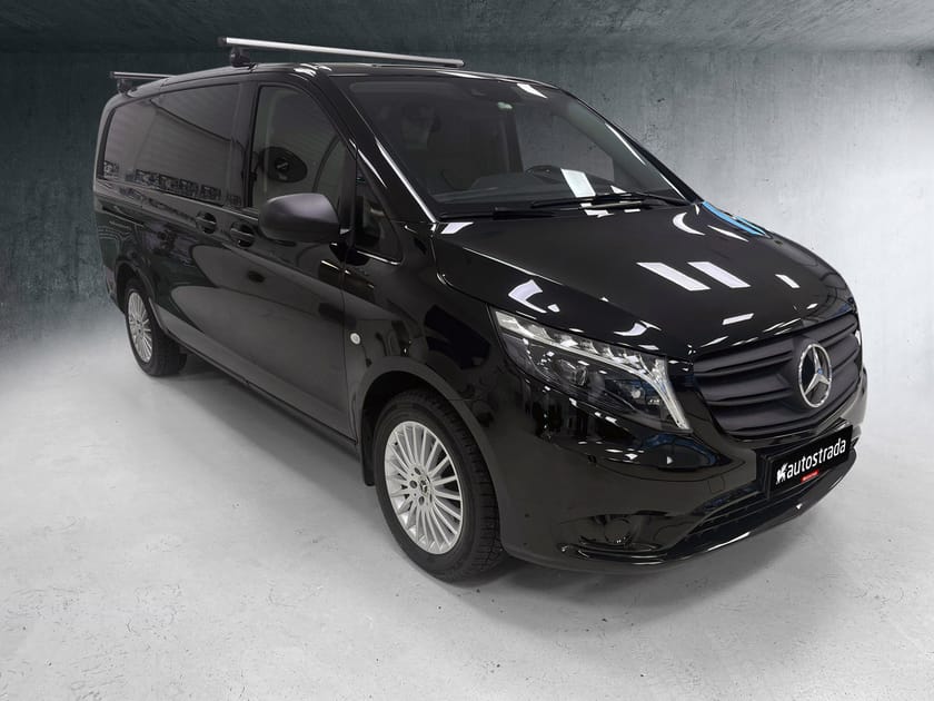 Bilde 4 av Mercedes-Benz Vito 119 CDI 4x4 3.0t Webasto.hengerfeste.3 seter.takstativ