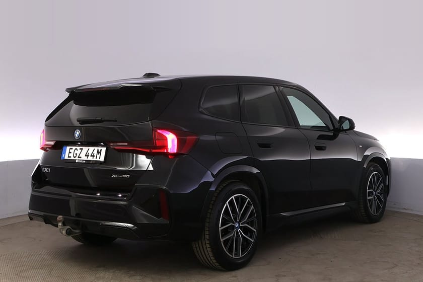 Bild 5 av BMW iX1 xDrive30 M-sport Drag Elstol HK Kamera Navi