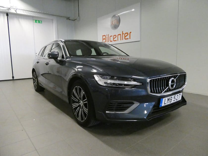 Bild 3 av Volvo V60 Recharge T6 AWD*RÄNTA 3,99%*VOC-Kamera-LR-Drag-Navi-SoV