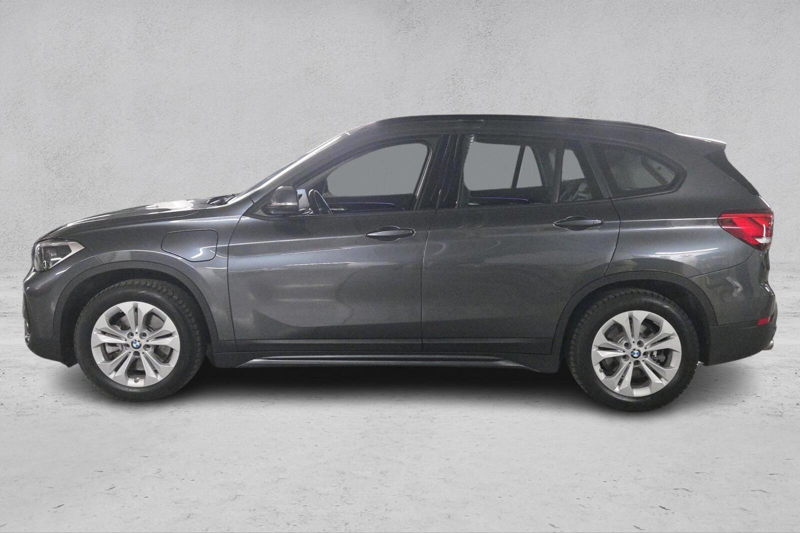 Thumnail bilde 2 av BMW X1 xDrive25e