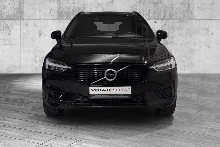Bilde 3 av Volvo XC60 T6 R-DESIGN SE | H.FESTE | PANO.TAK | H&K LYD