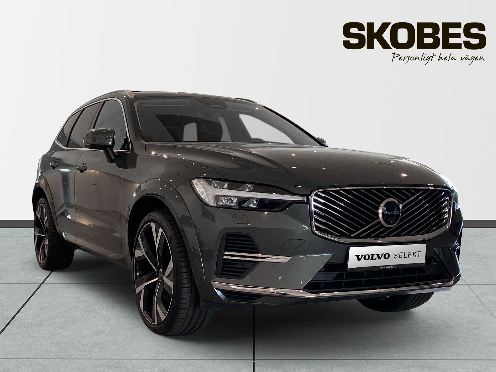 Volvo XC60 T8 Plus Bright Nordic Edition Momsbil, Panoramatak, 22