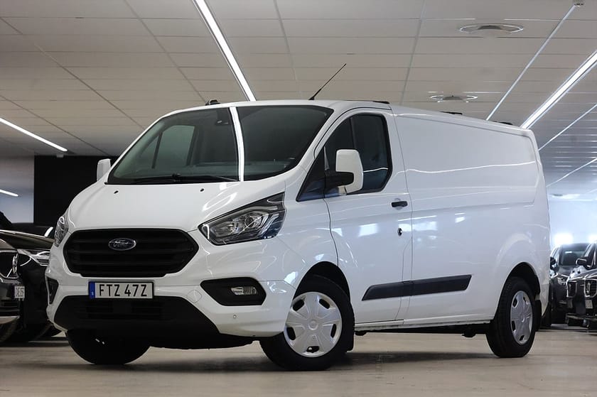 Bild 3 av Ford Transit Custom 300 2.0 EcoBlue 130hk L2 3-Sits Drag B-Kamera V-inrett