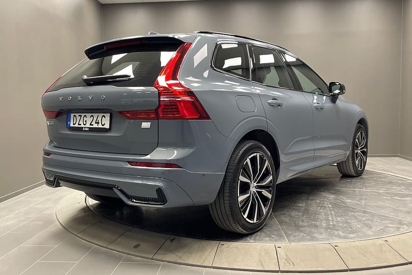 Bild 5 av Volvo XC60 Recharge T8 AWD Ultimate / Klimatpaket / / Drag /