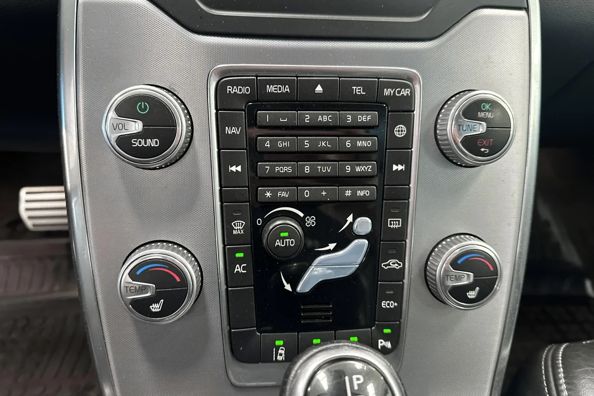 picture of a car