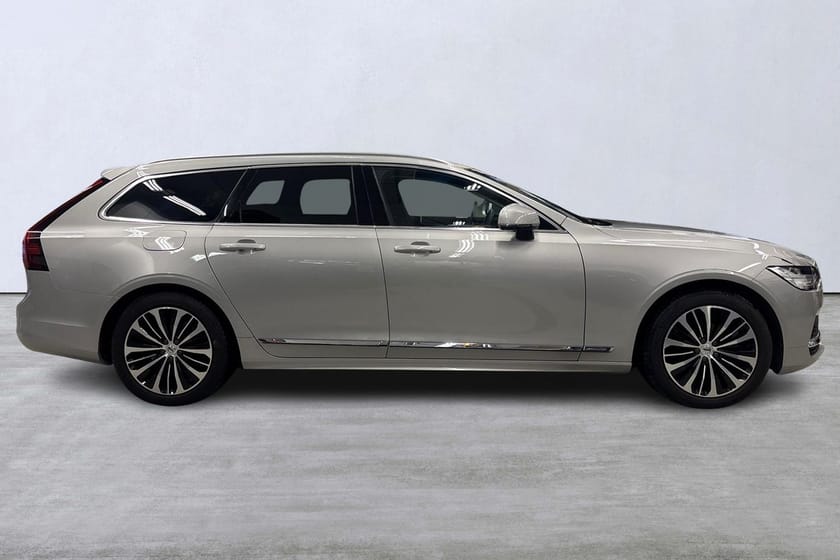 Bild 3 av Volvo V90 Recharge T6 Core Edition (Drag)