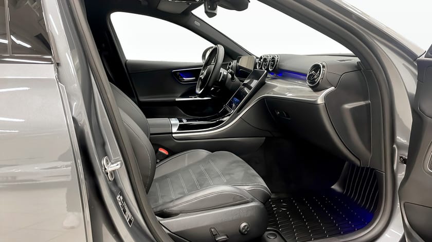 Bild 3 av Mercedes-Benz C 300 T e C300e, 9G-Tronic, 313Hk, 2023, Drag, AMG-Line