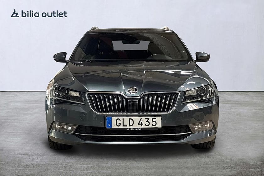 Bild 2 av Škoda Superb Kombi Skoda 2.0 TDI 4x4 L&K Business Edt 190hk Navi Drag Bkam