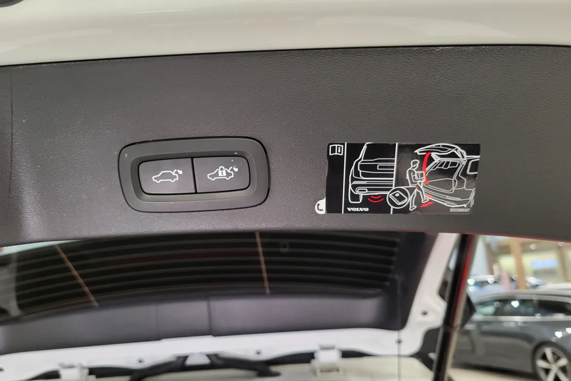 Volvo XC40 P6 Recharge