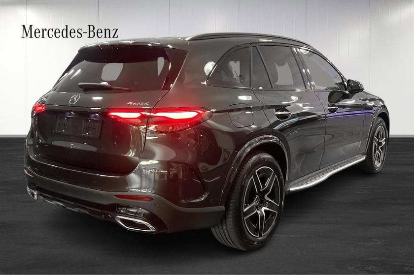 Bild 4 av Mercedes-Benz GLC 400 e 4MATIC 400e // AMG Line Premium // Omgående leverans