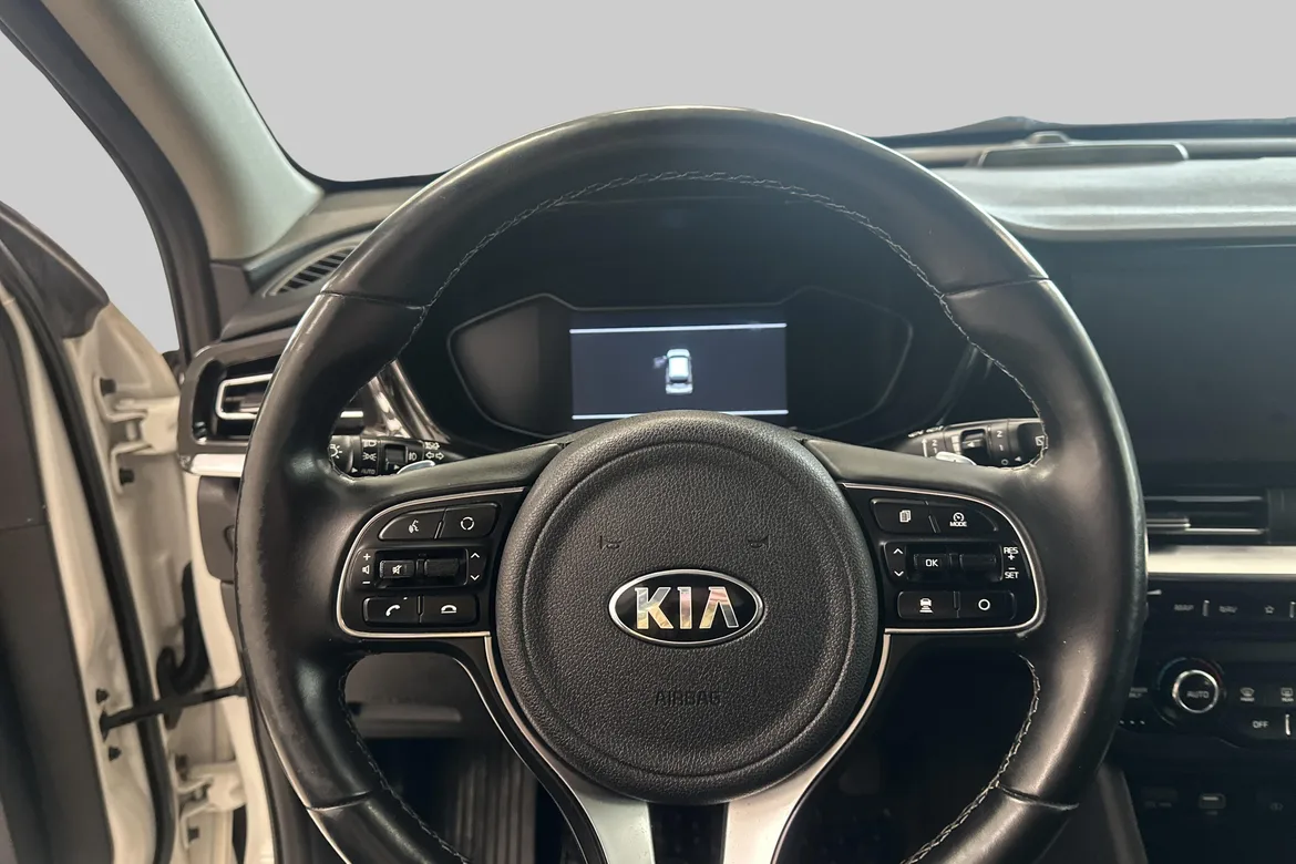 picture of a car