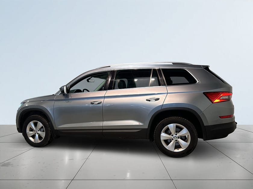 Bild 4 av Škoda Kodiaq Skoda 2.0 TDI 4x4 Drag Dvärm Cockpit Skinn Canton Kamera SoV