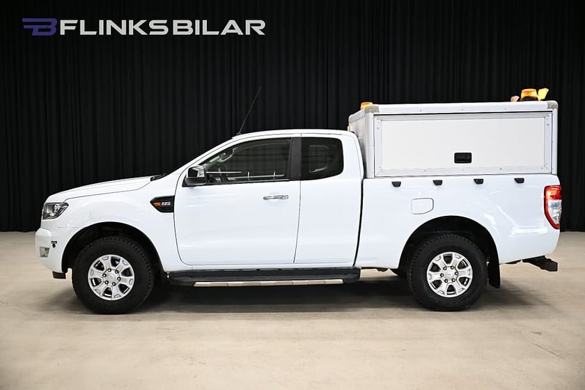 Bild 3 av Ford Ranger SuperCab 160HK Automat|Dubbelhytt|Kåpa|Släde|Drag|Värmare|Moms