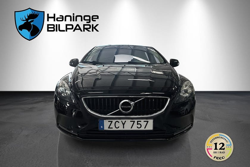 Bild 3 av Volvo V40 D2 Geartronic Eu6 /PDC /VÄRMARE /KAMREM-BYTT /Fr 3,95%