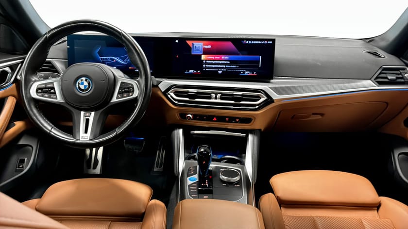 Bild 4 av BMW i4 M50 xDrive Gran Coupé M-sport 360° Kamera Drag HiFi Värmare Rattvärme