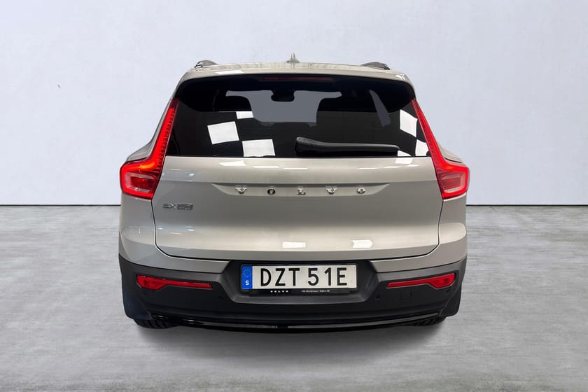 Bild 5 av Volvo EX40 Single Motor Extended Range R Plus Edt