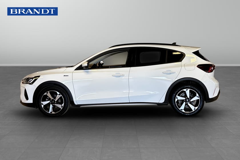 Bild 3 av Ford Focus Active 5d 1.0 Ecooboost 125 hk