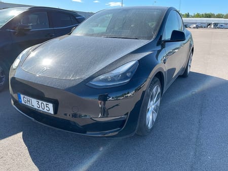 Tesla Model Y Long Range AWD 514HK 4x4 Panorama Läder