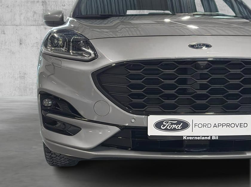 Bilde 4 av Ford Kuga Plug-In Hybrid 2,5l 225hk ST-Line ACC/B&O/Kamera ++
