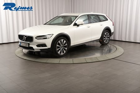 Volvo V90 Cross Country