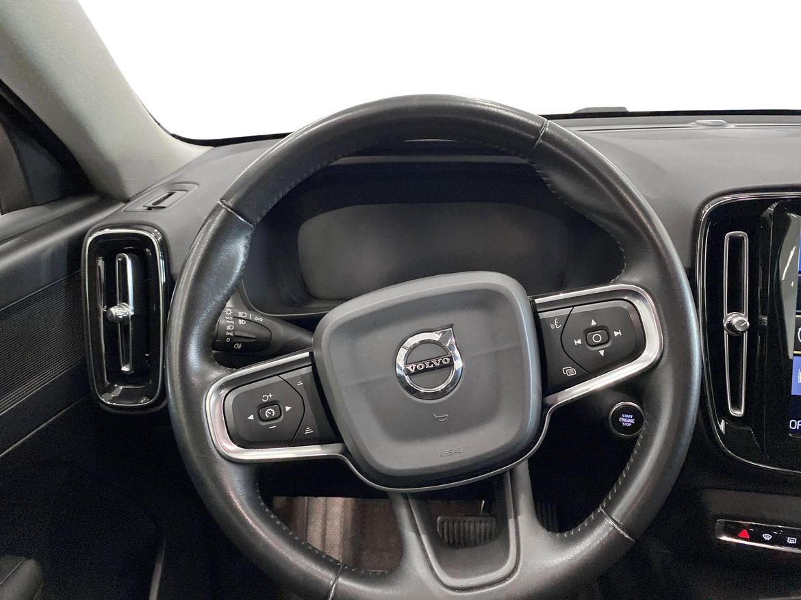Volvo XC40 2020 - miniatyr 9