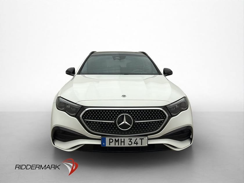 Bild 2 av Mercedes-Benz E 300 T e E300 AMG Pano Burmester 360° Skinn Drag