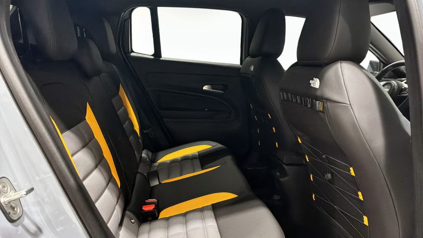 Bild 5 av Jeep Avenger 4xe HYBRID THE NORTH FACE T3 1.2 136HP