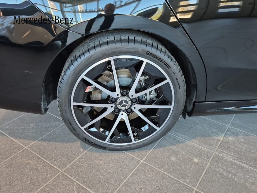 Bild 5 av Mercedes-Benz CLA 350 4MATIC Advanced Edition