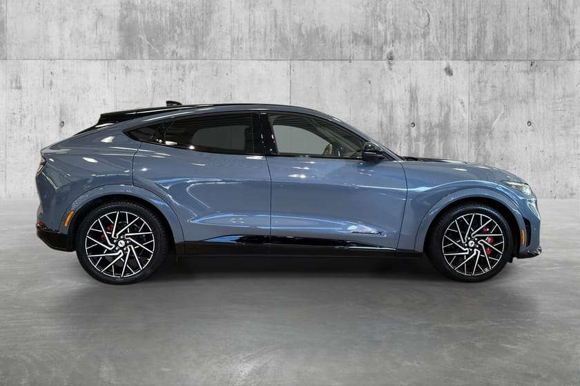 Bilde 4 av Ford Mustang Mach-E GT 601 hk ACC/Pano/Krok/2-sett med 20' GT-hjul