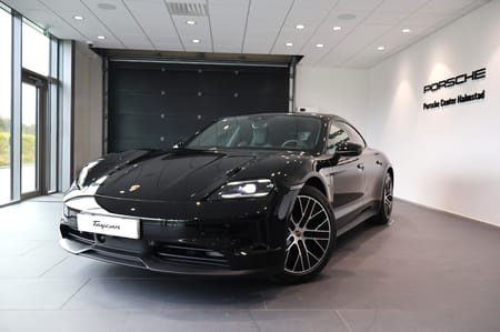 Porsche Taycan 4 / 2026 / 435HK