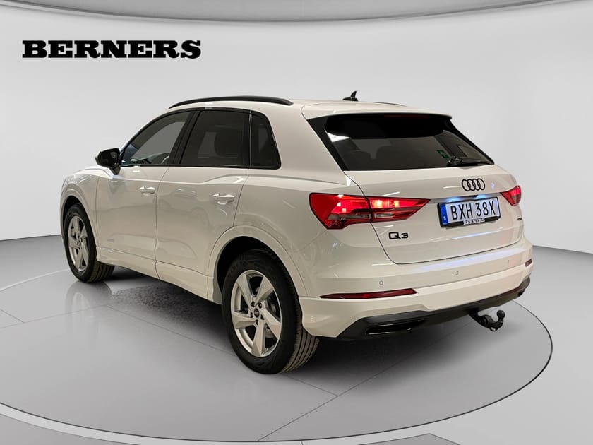 Bild 3 av Audi Q3 40 TFSI quattro Quttro S-tronic / Advanced / drag / Värmar