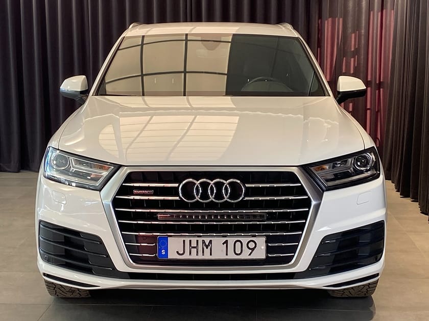 Bild 4 av Audi Q7 Quattro 3.0 TDI V6 ultra (218hk) S-LINE / BOSE / 7-SITS