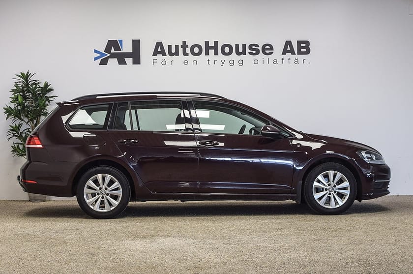 Bild 3 av Volkswagen Golf Sportscombi 1.0 TSI Drag CarPlay Garanti