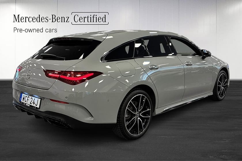 Bild 3 av Mercedes-Benz CLA 250 e Shooting Brake 250e AMG Burmester 360° Värmare