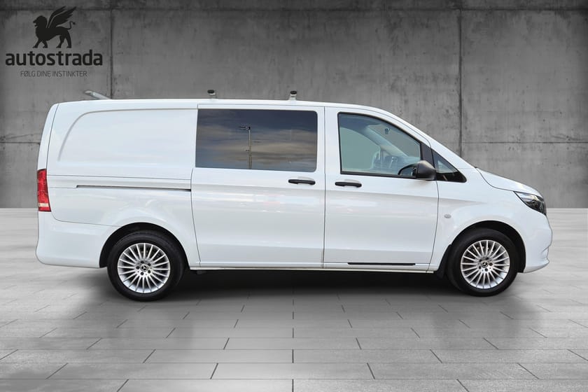 Bilde 4 av Mercedes-Benz Vito 119 CDI 4x4 3.0t 119CDI A2 / Varmer / Adaptiv CC