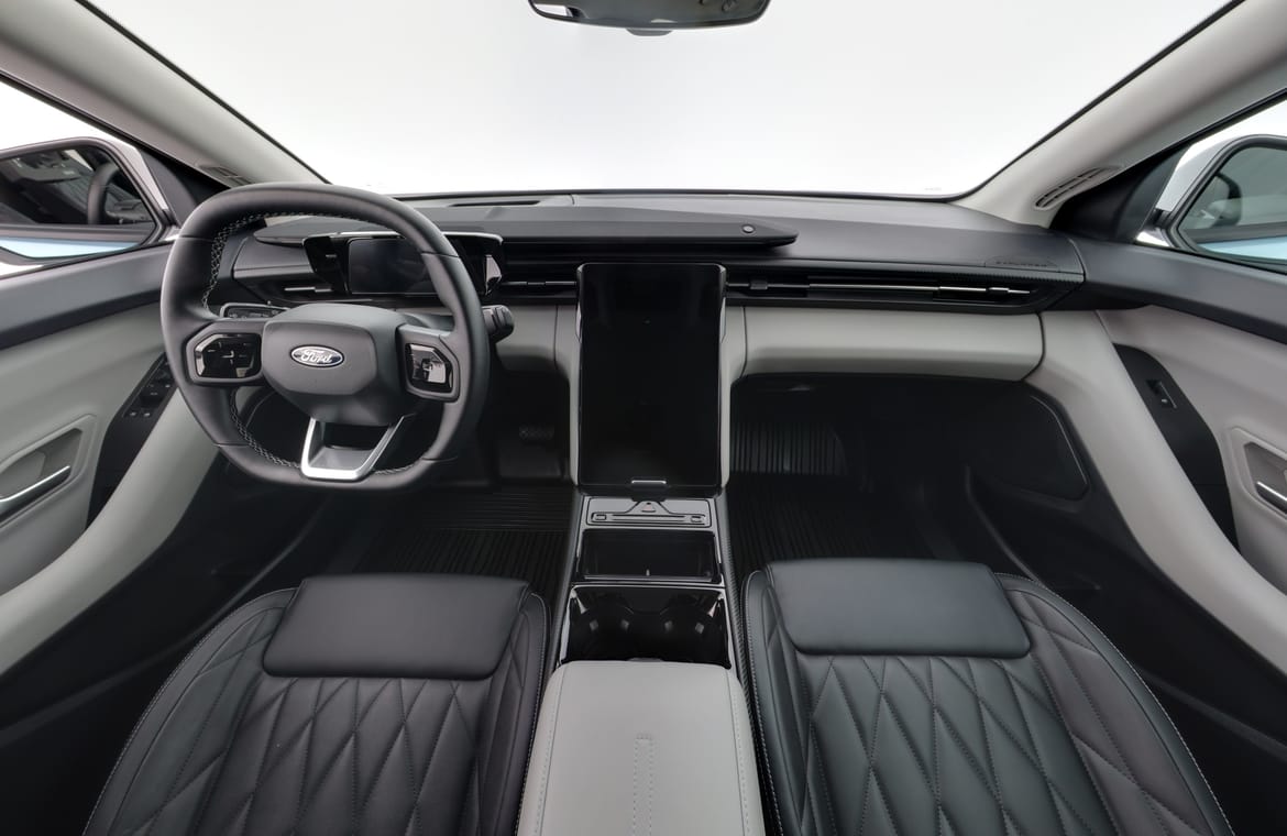 Ford Explorer EV 2024 - miniatyr 11