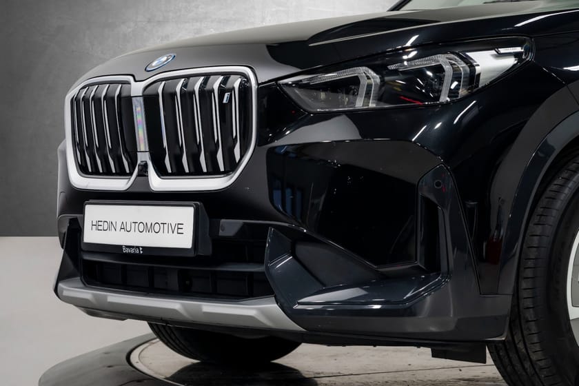 Bilde 2 av BMW iX1 xDrive30 Charged