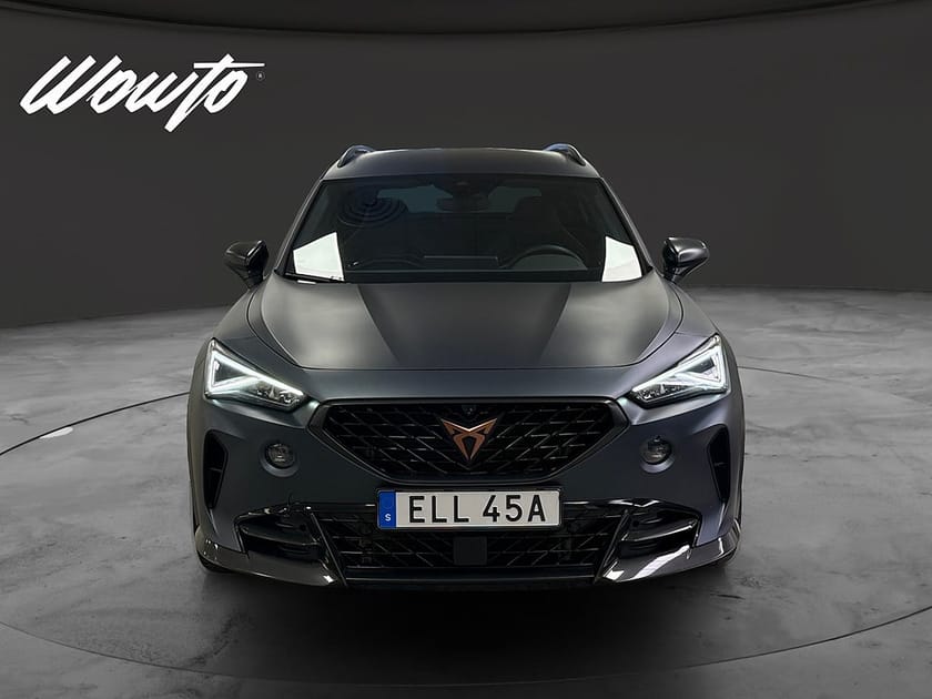 Bild 2 av CUPRA Formentor VZ5 DSG 390HK /Skalstolar /Milltek/Beats/360