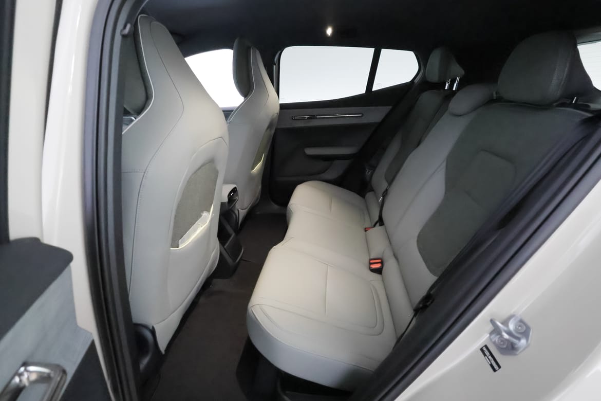 Volvo EX30 2026 - miniatyr 36