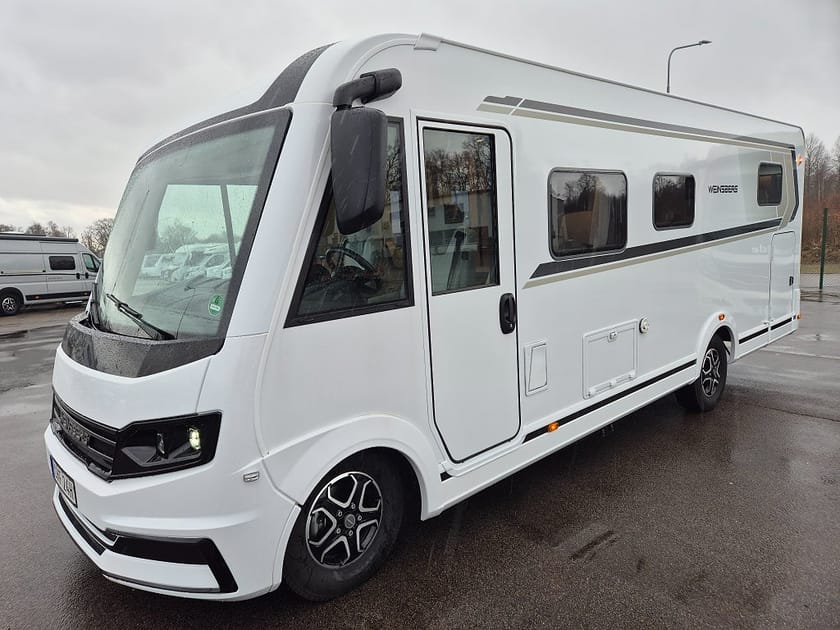 Bild 2 av Weinsberg Campervan Fiat CARACORE 700 MEG 2,2D 180HK Aut Husbil