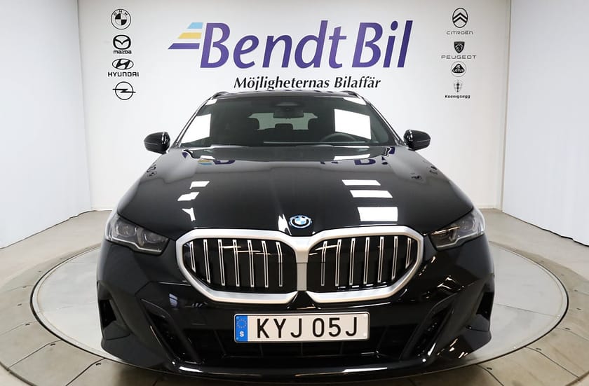 Bild 3 av BMW 530e xDrive Touring | M Sport | HK | Rattvärme