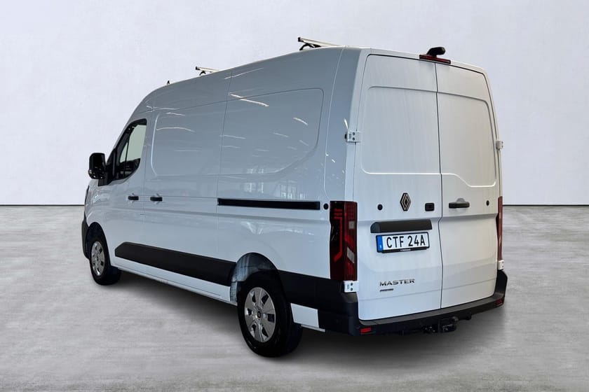 Bild 3 av Renault Master Skåp Nordic Line 150 L2H2 FWD