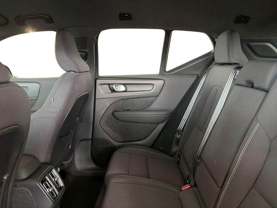 Volvo XC40 2023 - miniatyr 11